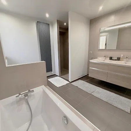Villa Hamo 6 Bedroom - Charming Pool - Center Cannes