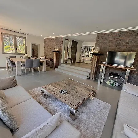 Hamo 6 Bedroom - Charming Pool - Center Villa
